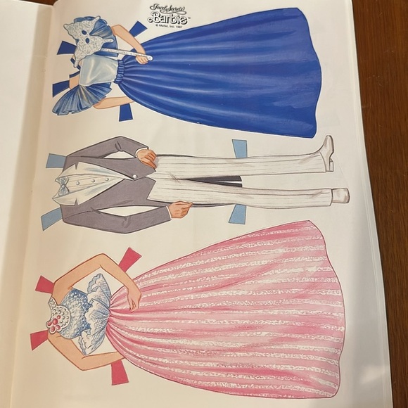 NWT Vintage Mint Jewel Secrets Barbie Uncut Paper Dolls Golden Circa 1987 - Picture 5 of 8